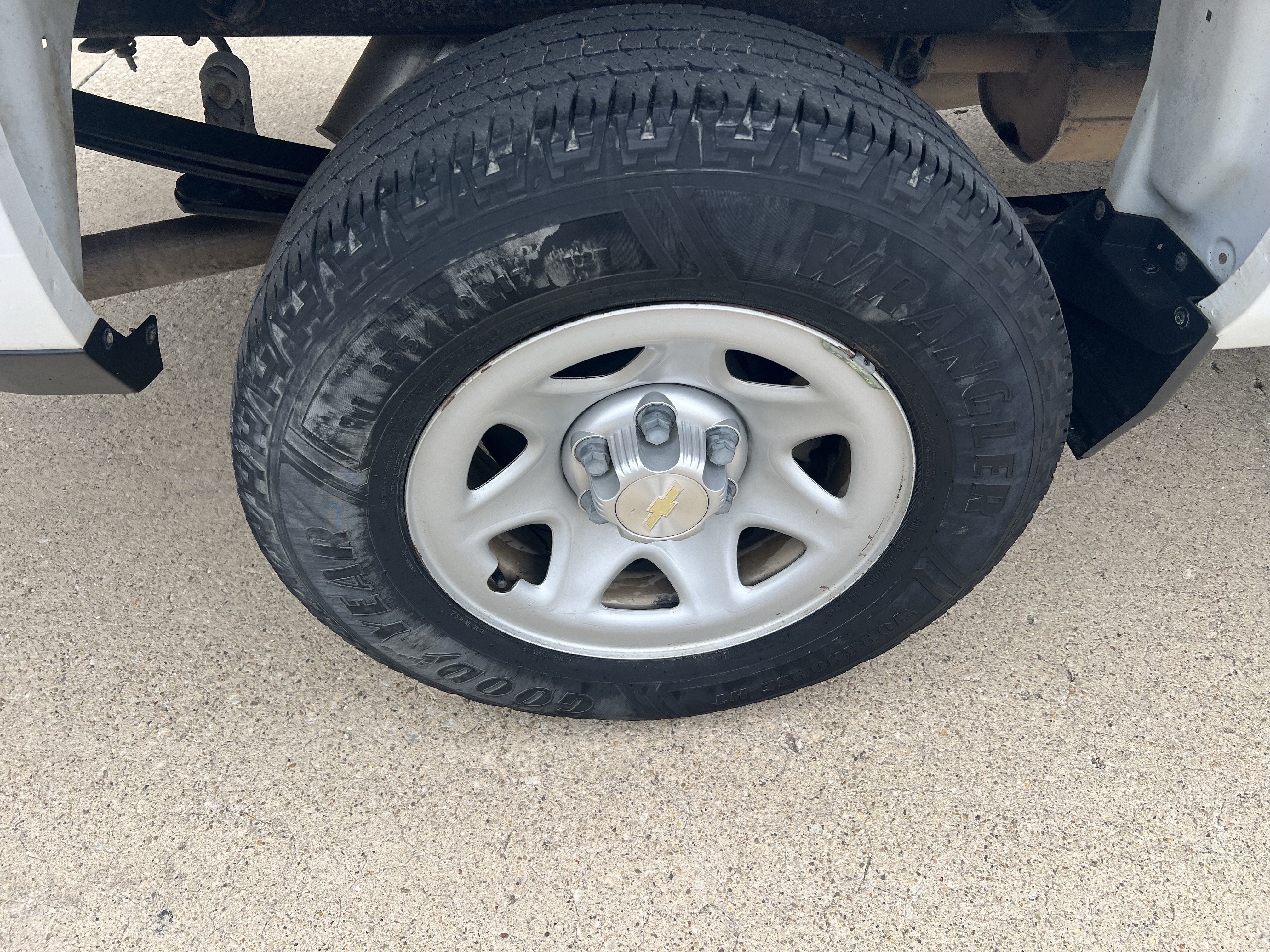 Used 2018 Chevrolet Silverado 1500 W/T RWD image 8