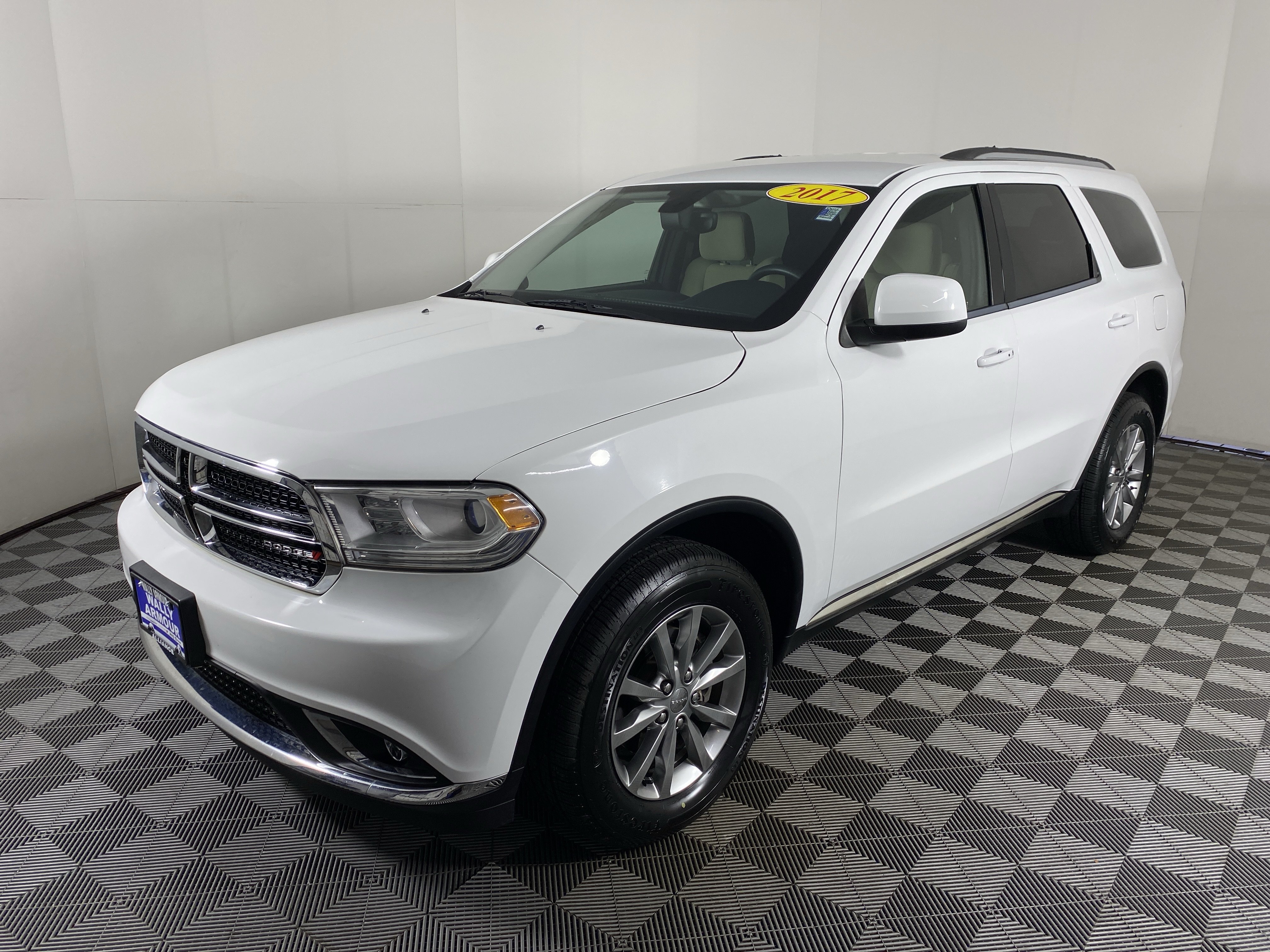 Used 2017 Dodge Durango SXT w/ Quick Order Package 23B AWD/4WD image 10
