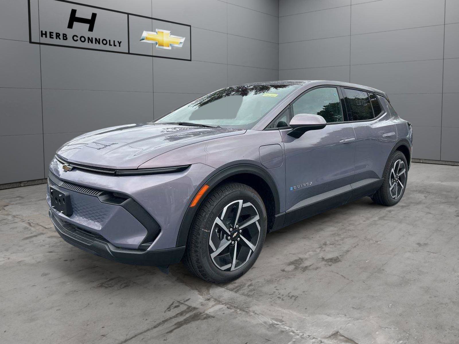 New 2026 Chevrolet Equinox EV LT FWD image 2