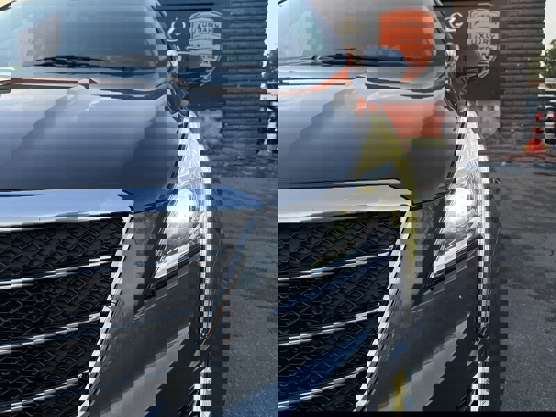 Used 2019 Cadillac XT5 Premium Luxury w/ LPO, Black Ice Package image 14