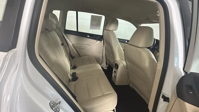 Used 2017 Volkswagen Tiguan S AWD/4WD image 26