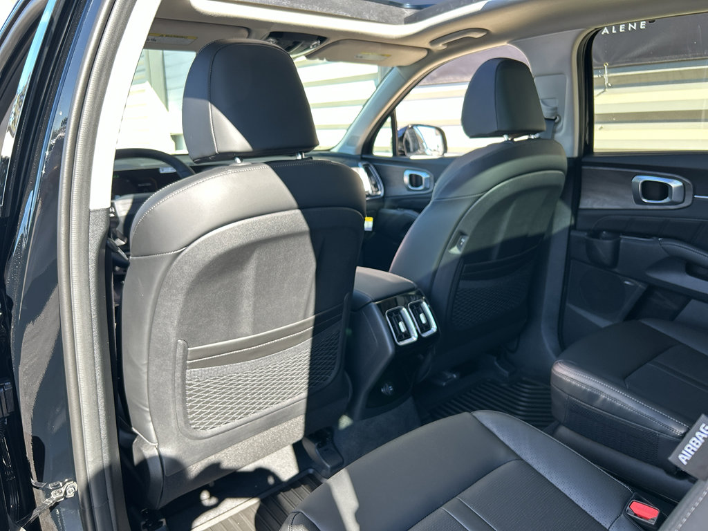 New 2026 Kia Sorento AWD image 13