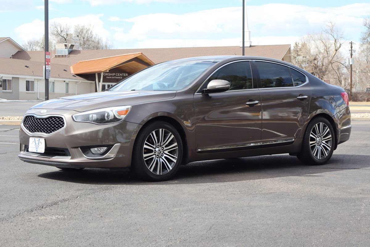 Used 2014 Kia Cadenza Premium w/ Luxury Package image 11