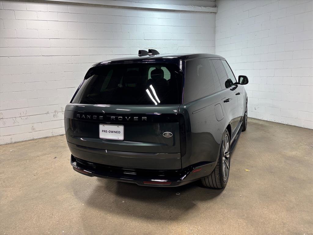 Used 2023 Land Rover Range Rover SE image 7