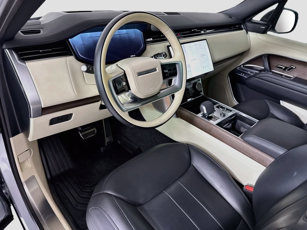 Used 2023 Land Rover Range Rover SE AWD/4WD image 9