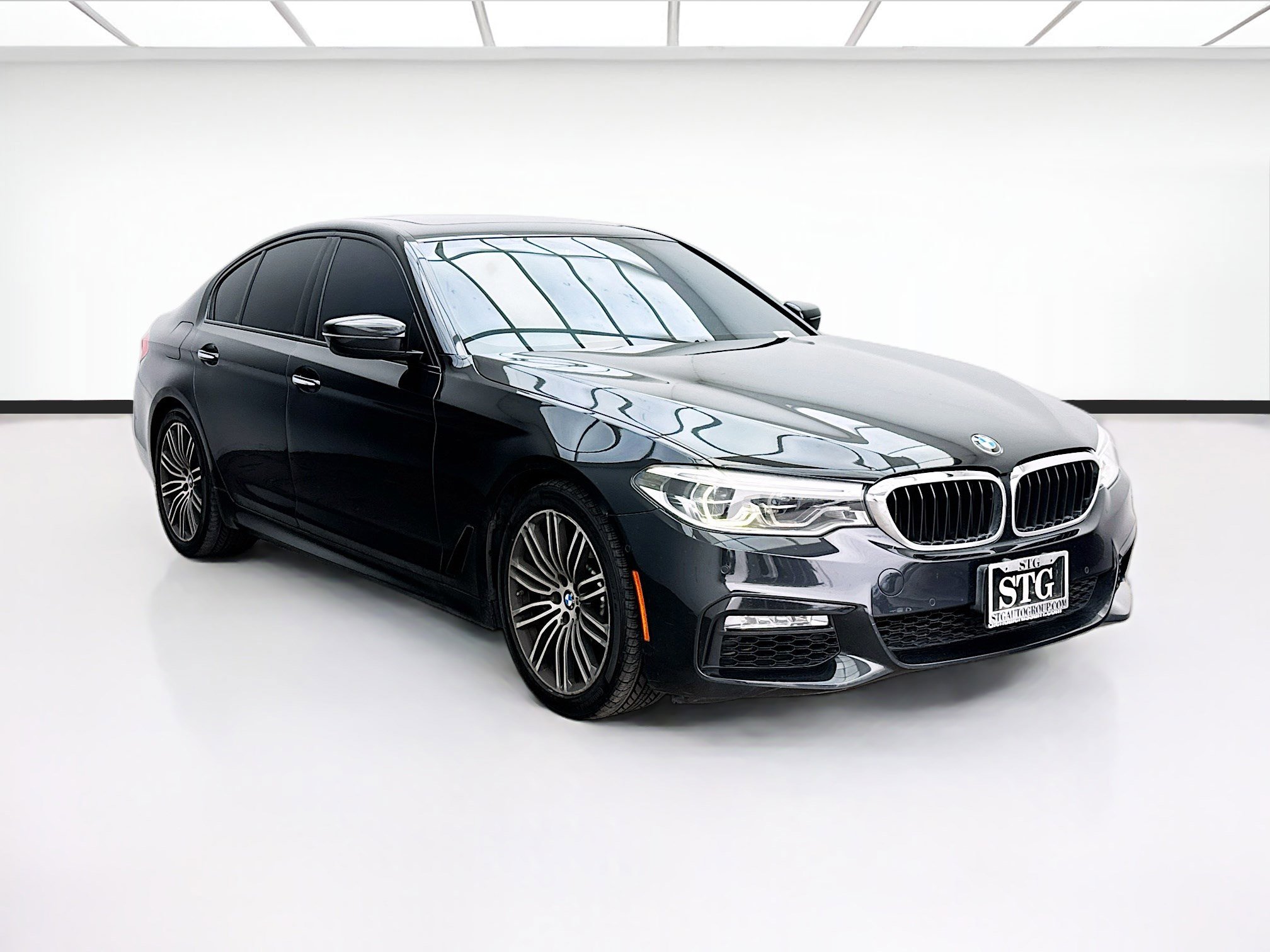 Used 2017 BMW 540i image 3