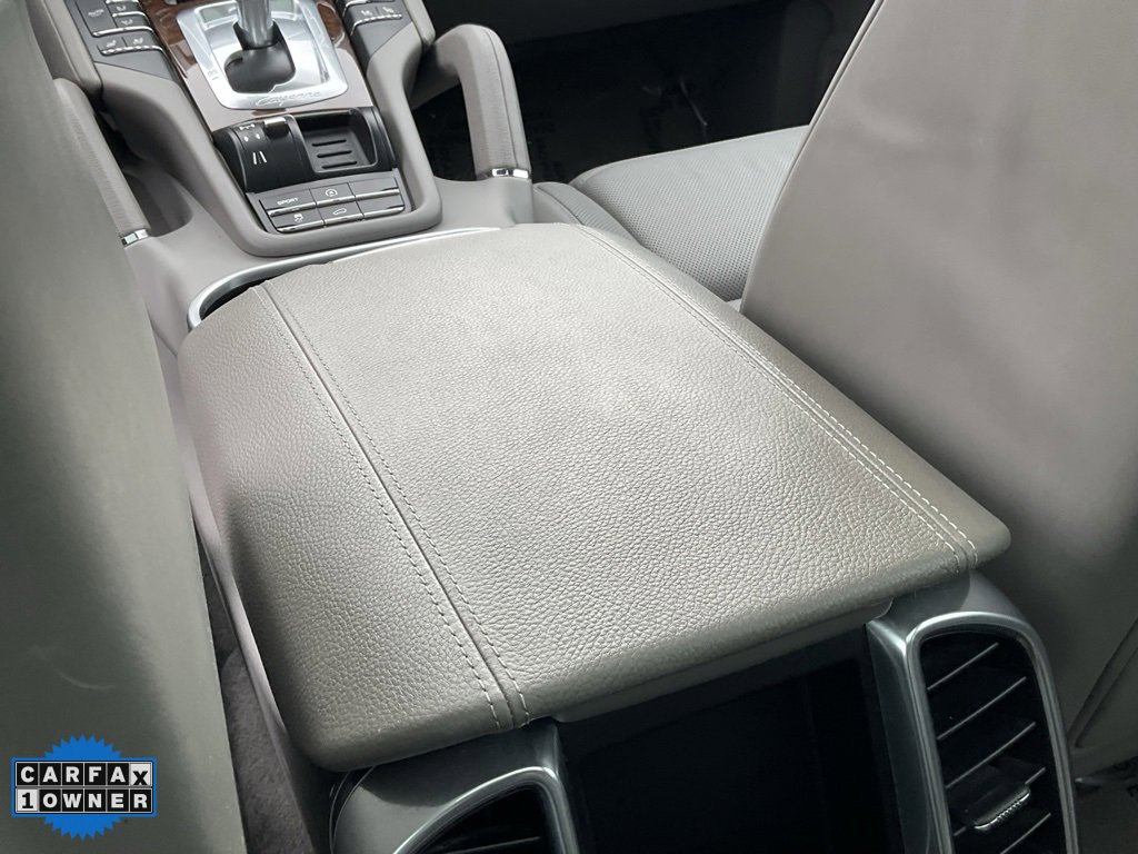 Used 2013 Porsche Cayenne image 46