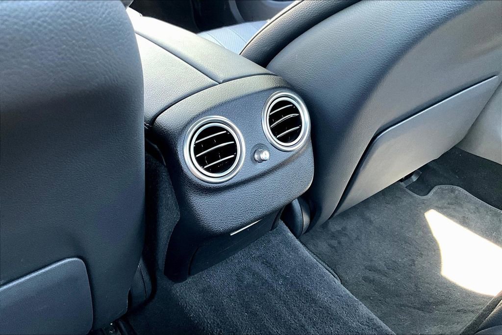 Used 2022 Mercedes-Benz E 350 Sedan image 33