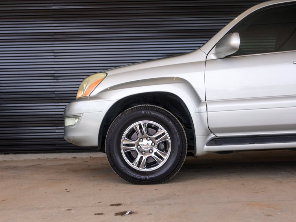 Used 2004 Lexus GX 470 AWD/4WD image 13