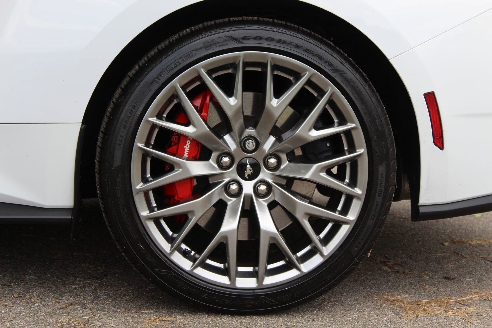 Used 2024 Ford Mustang GT Premium RWD image 31