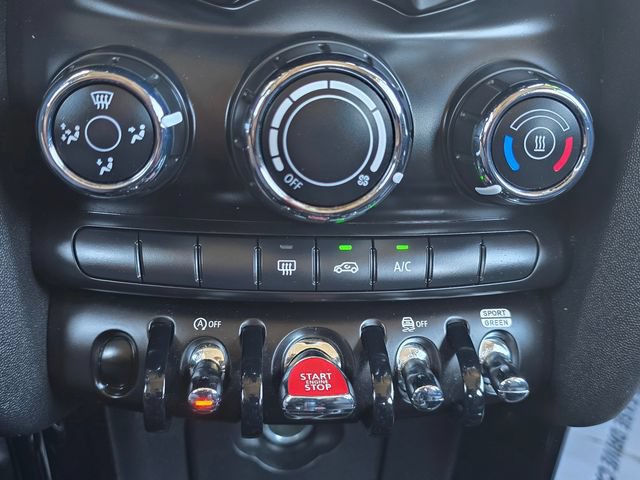 Used 2019 MINI Cooper S w/ Signature Upholstery Package FWD image 15