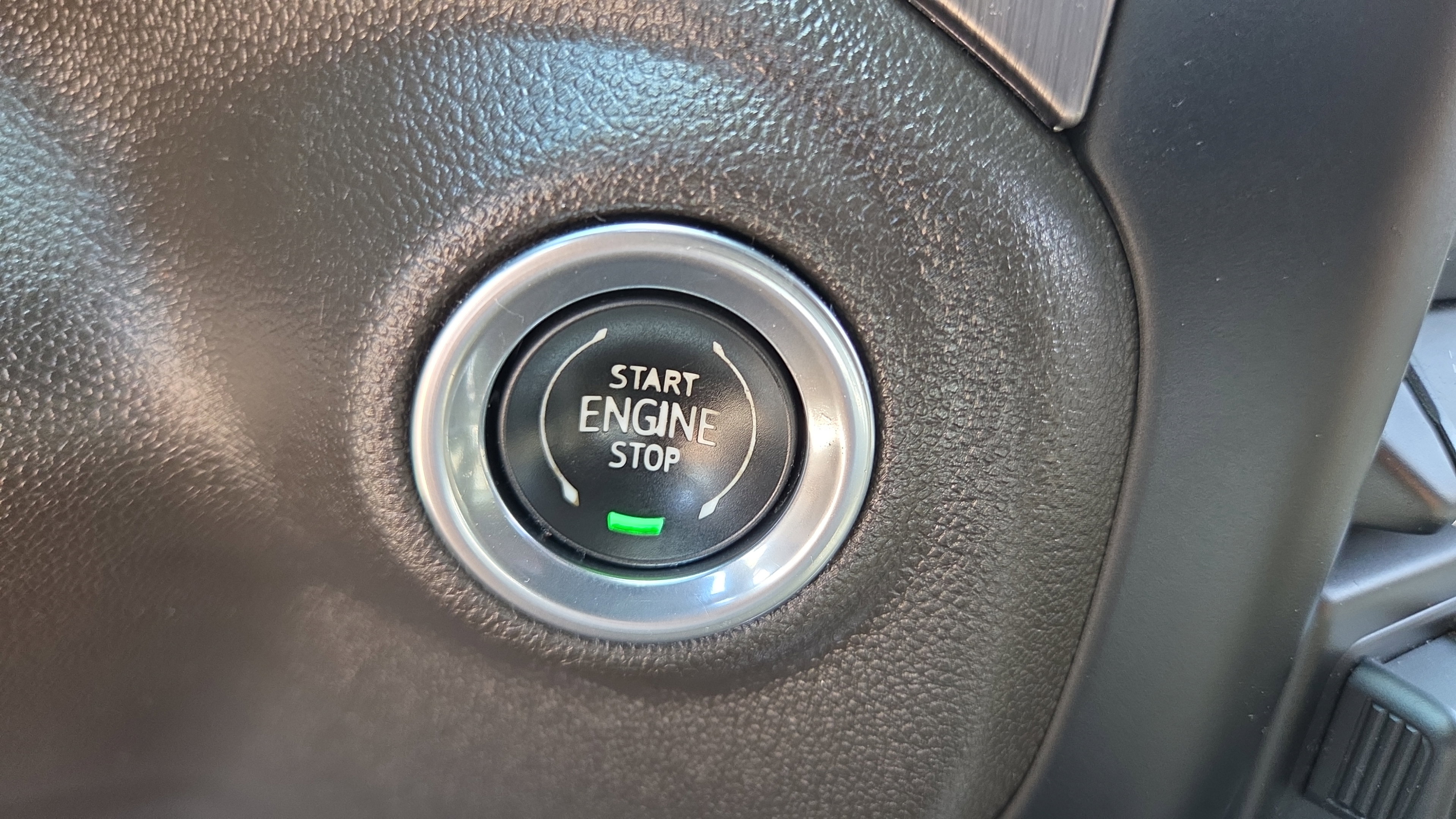 Used 2020 GMC Sierra 1500 Denali w/ Denali Ultimate Package AWD/4WD image 22