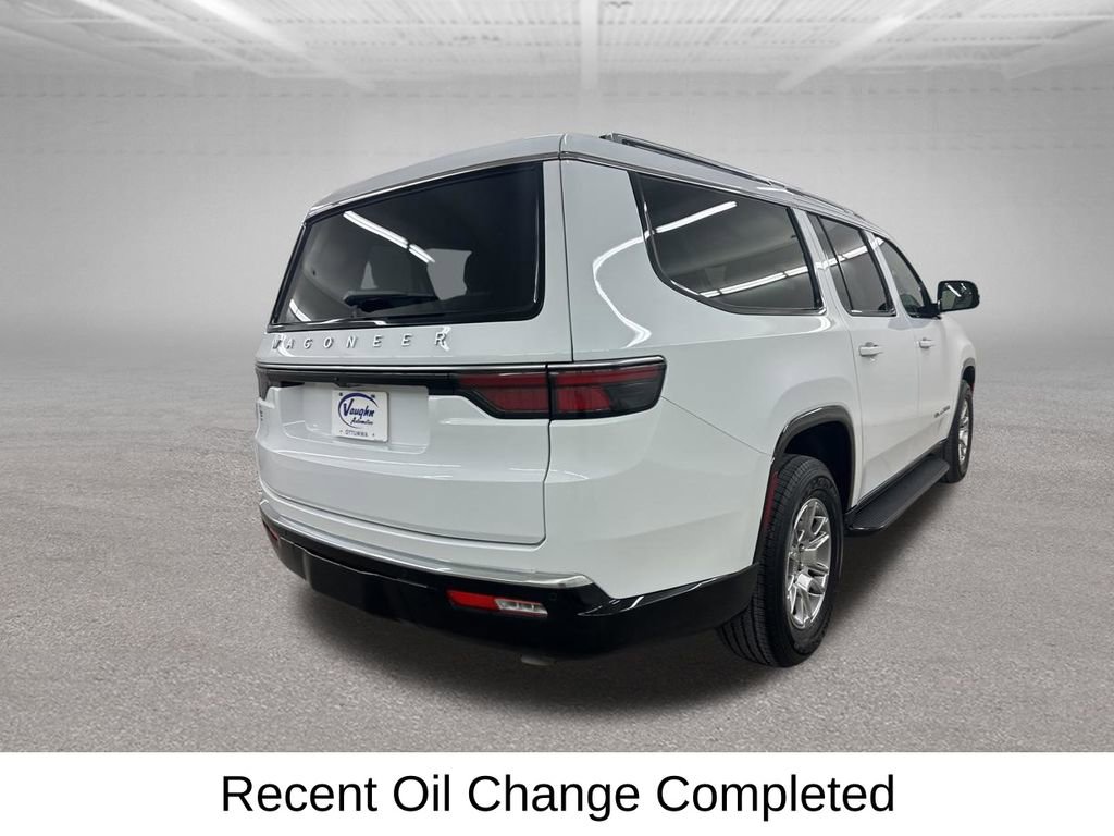 Used 2024 Jeep Wagoneer L 4WD image 12