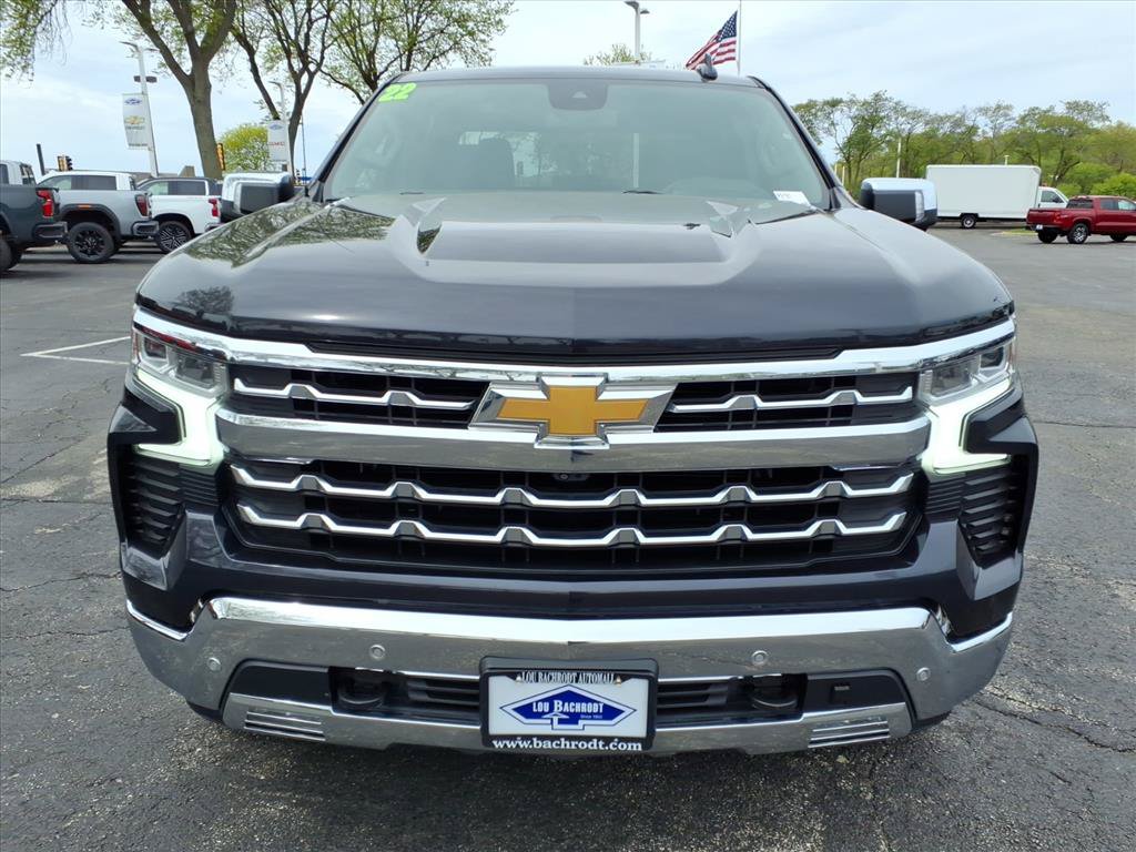 Used 2022 Chevrolet Silverado 1500 LTZ w/ Z71 Off-Road Package AWD/4WD image 2