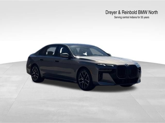 New 2026 BMW 760i xDrive w/ Premium Package AWD/4WD image 8
