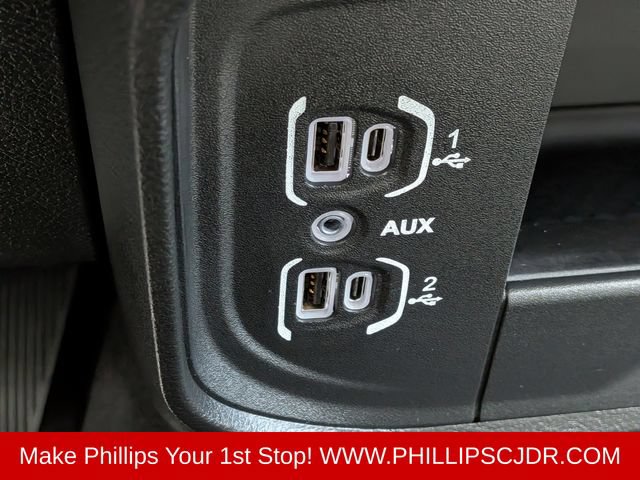 Used 2025 RAM 2500 Big Horn AWD/4WD image 21