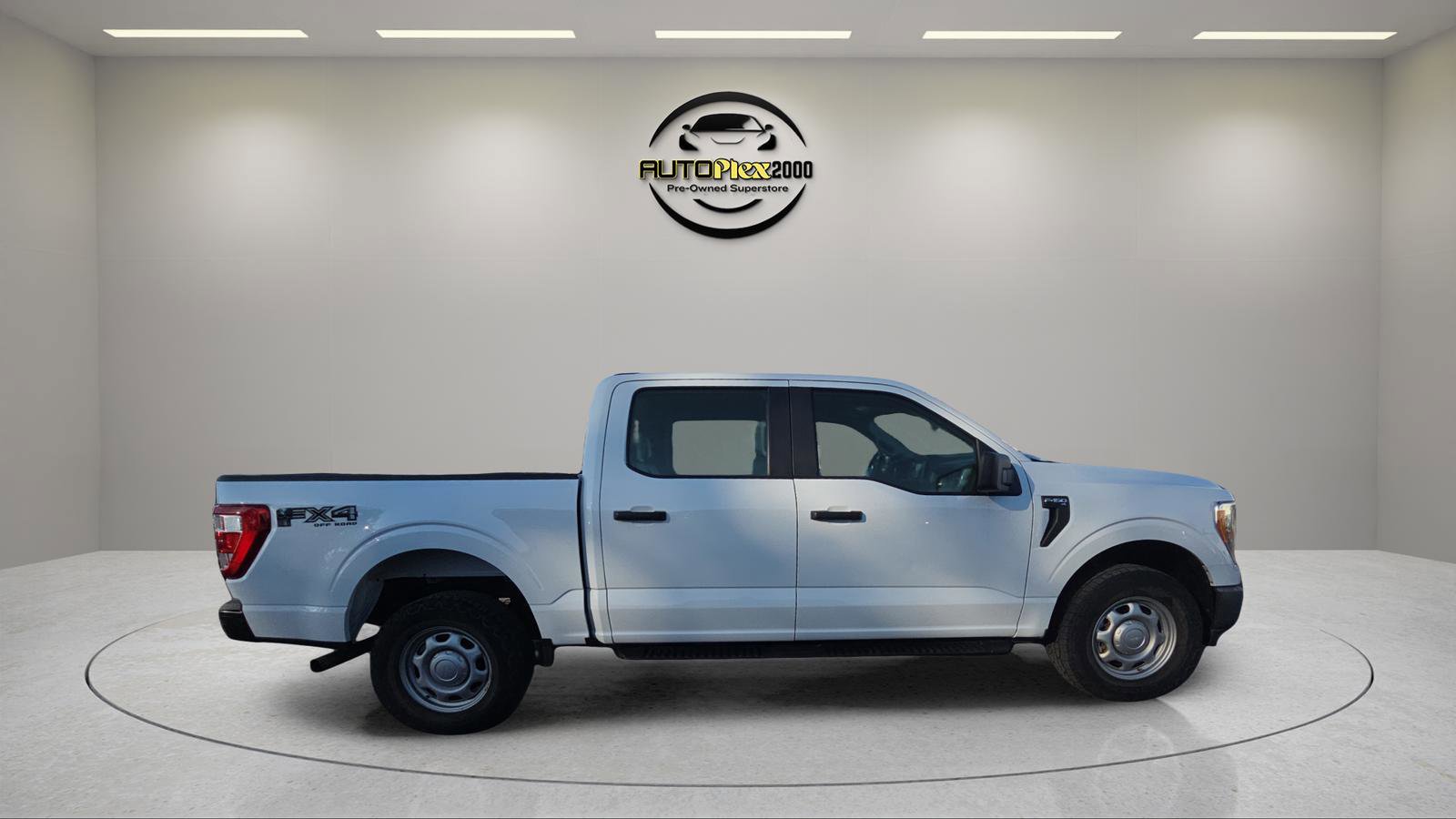 Used 2022 Ford F150 XL w/ Trailer Tow Package AWD/4WD image 8
