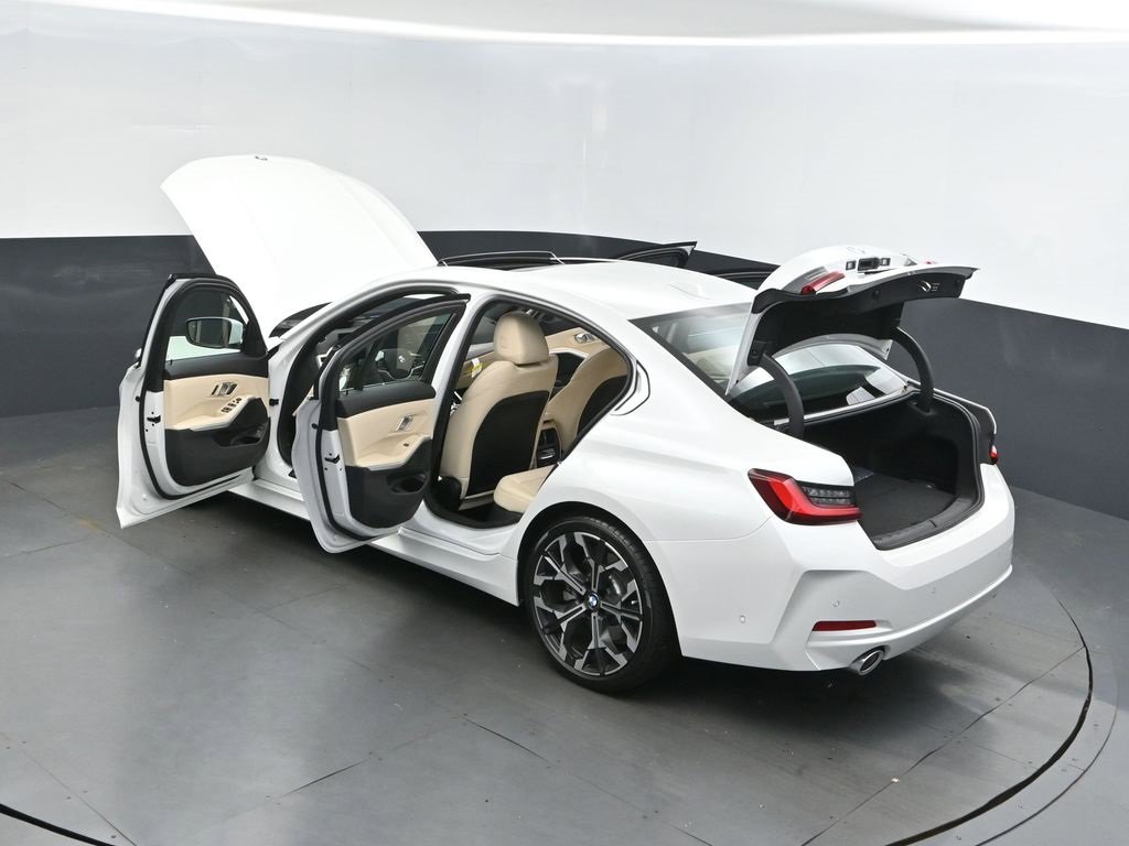 Certified 2025 BMW 330i Sedan w/ Premium Package image 47
