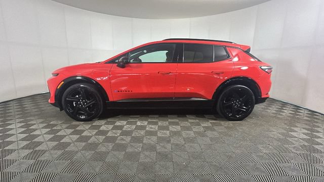 Used 2025 Chevrolet Equinox EV RS FWD image 6