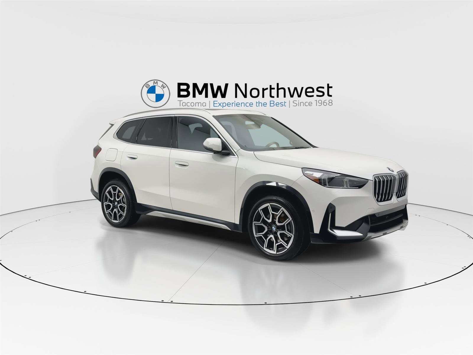 Used 2025 BMW X1 xDrive28i w/ Convenience Package AWD/4WD image 6