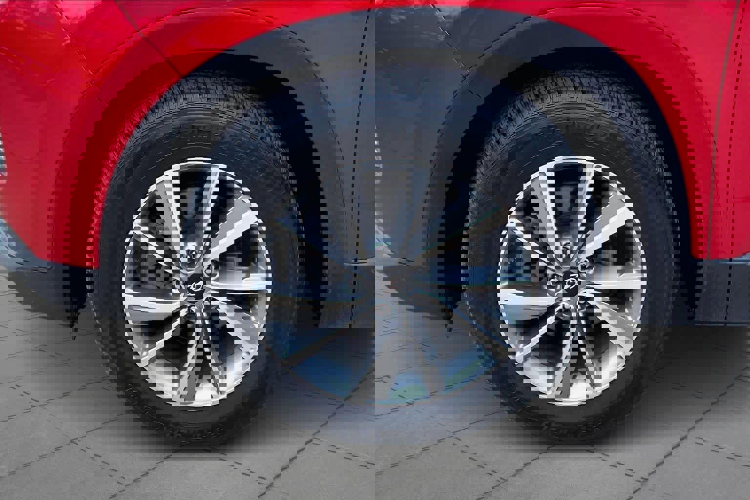 Used 2020 Hyundai Santa Fe Limited image 10