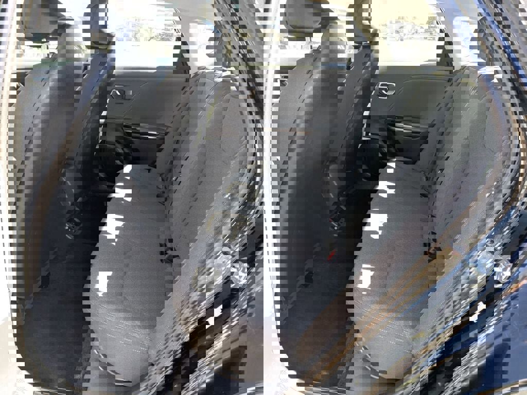 Used 2025 Kia K4 LXS image 24