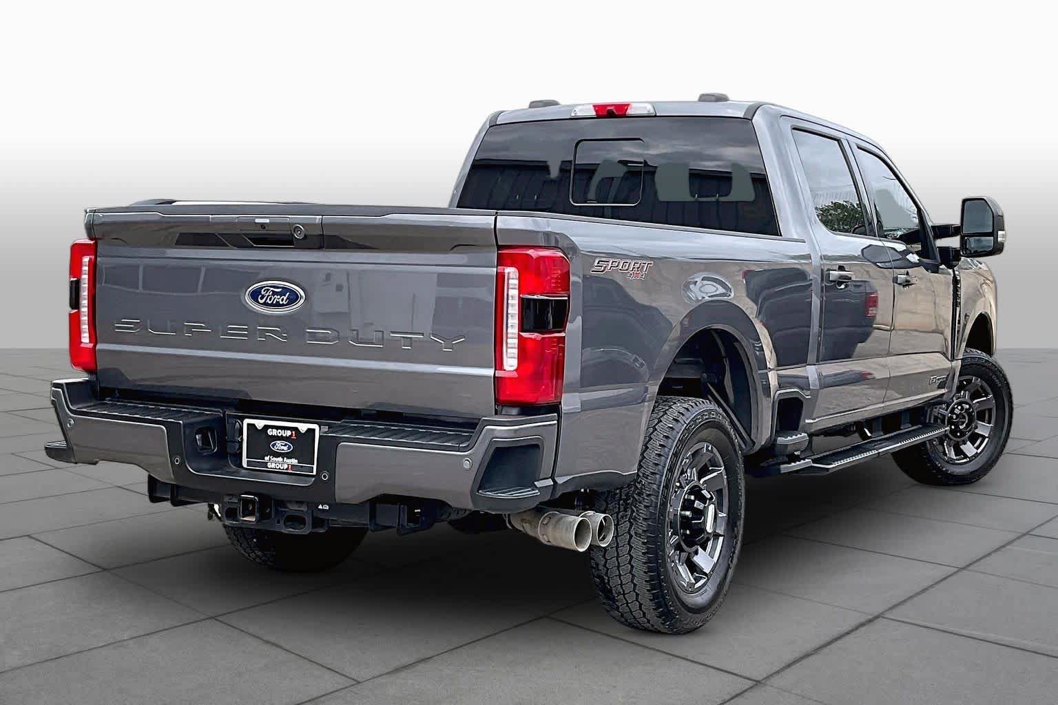 Used 2024 Ford F250 Lariat w/ Lariat Ultimate Package AWD/4WD image 15