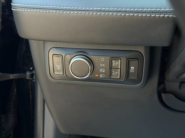 Used 2021 Ford Mustang Mach-E Select RWD image 42