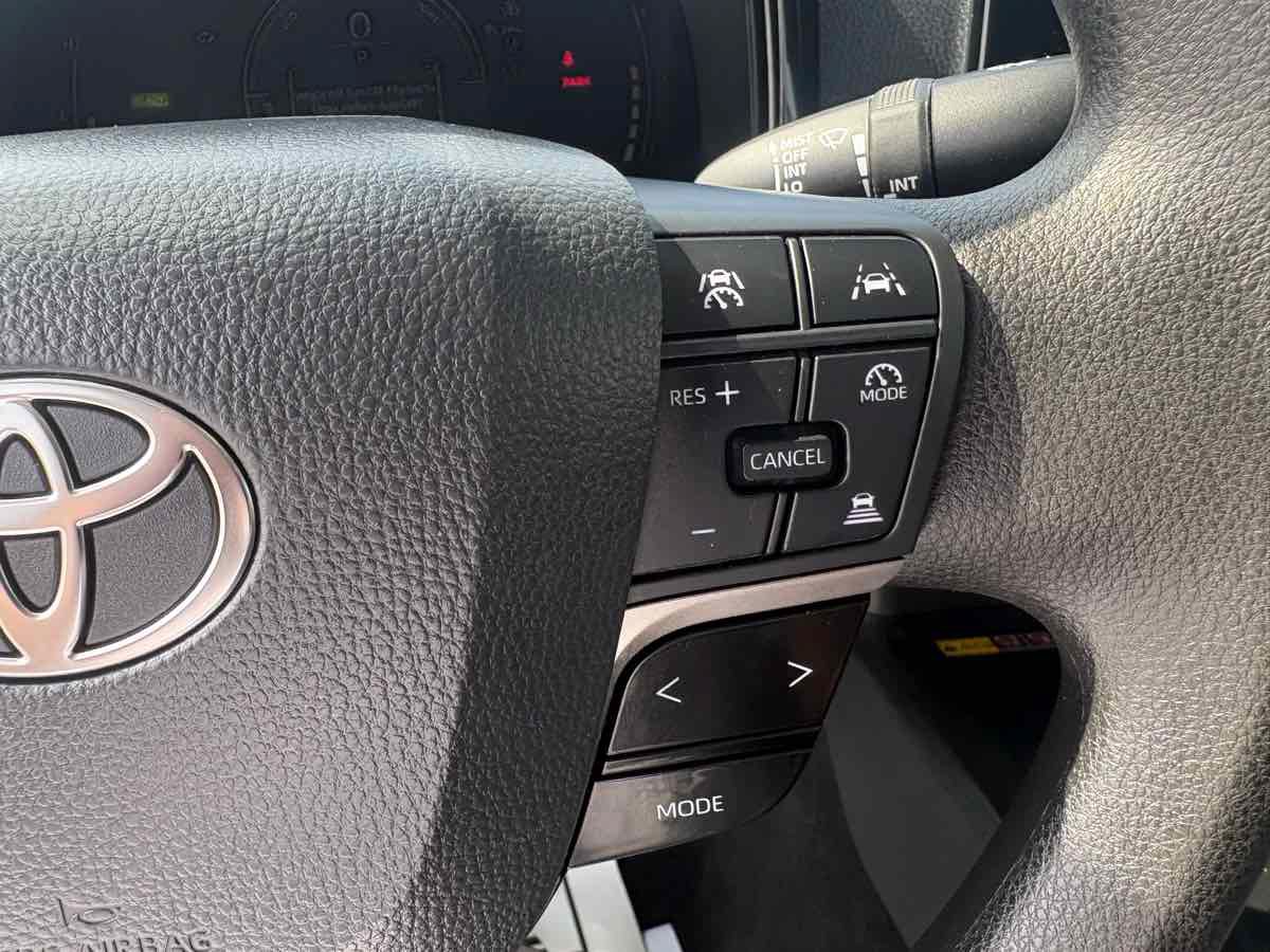 Used 2026 Toyota Camry LE FWD image 24