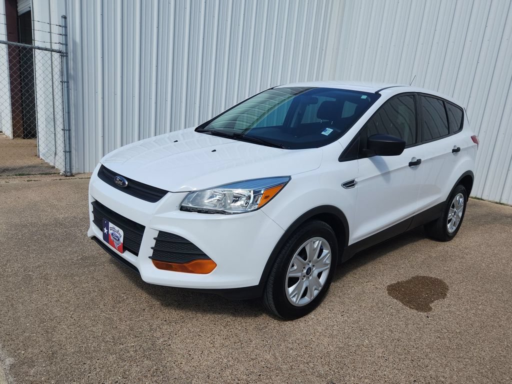 Used 2016 Ford Escape S FWD image 4