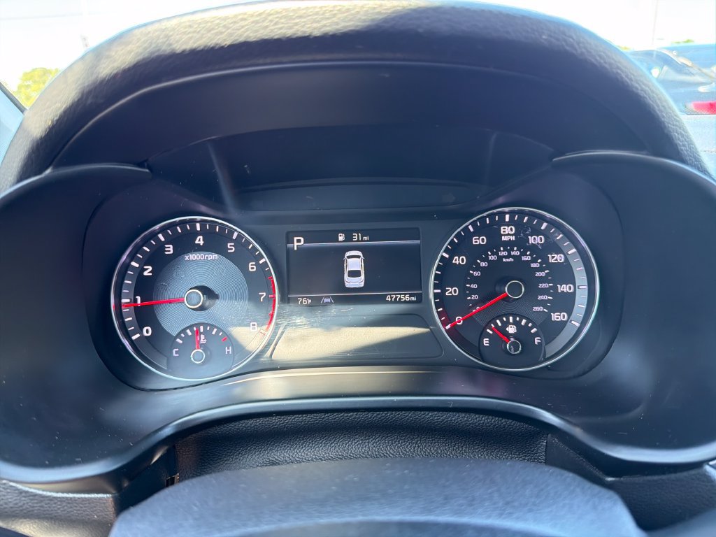 Used 2022 Kia Forte LXS w/ LXS Technology Package FWD image 21