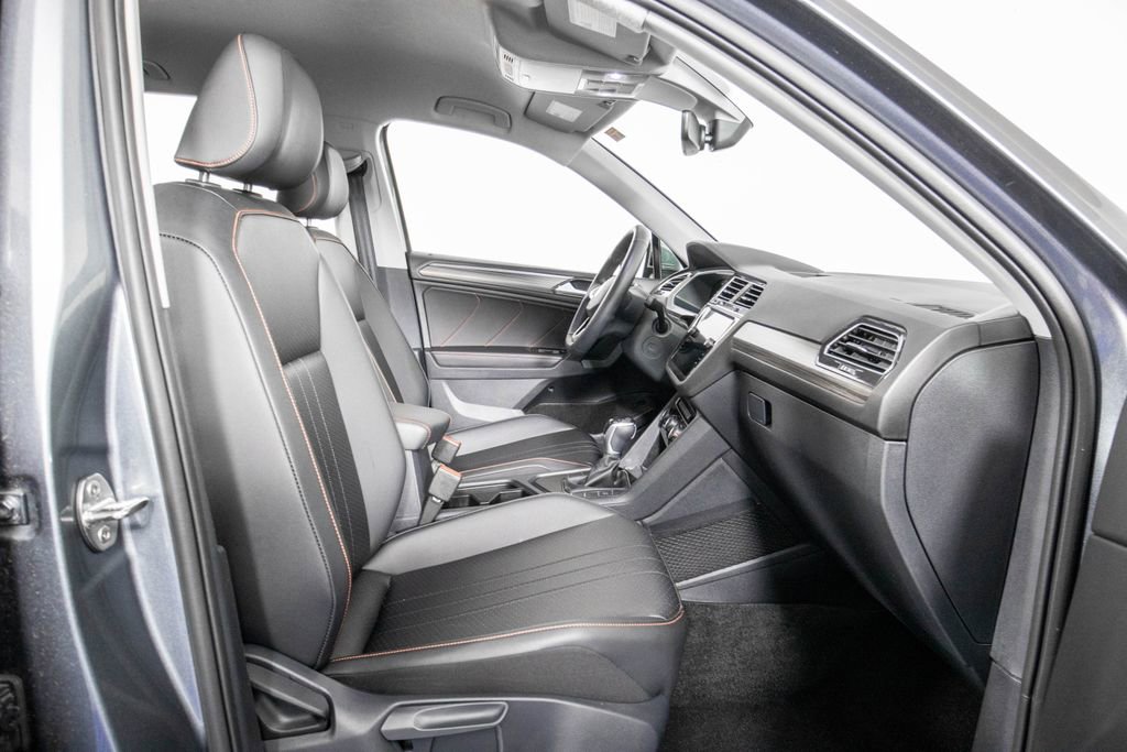 Used 2024 Volkswagen Tiguan Wolfsburg Edition FWD image 10