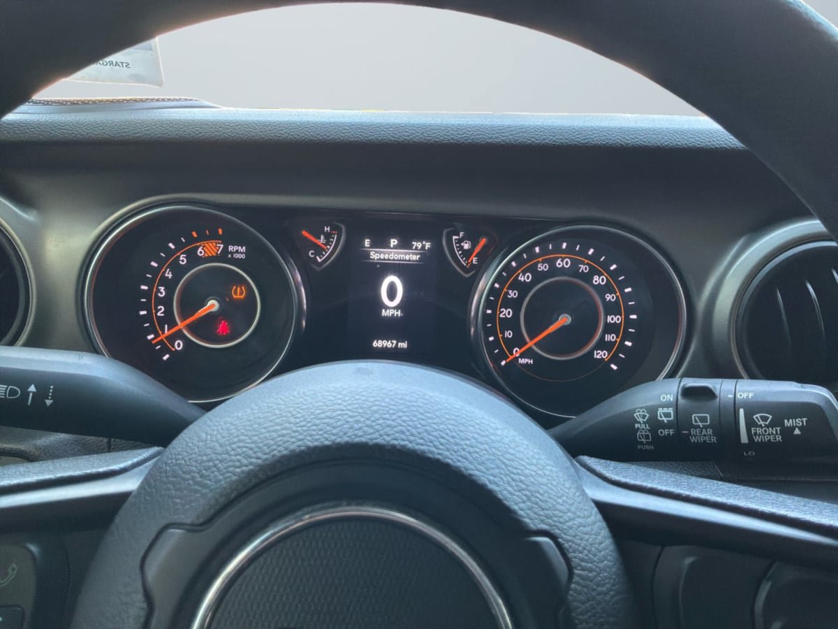 Used 2021 Jeep Wrangler Unlimited Sport AWD/4WD image 12