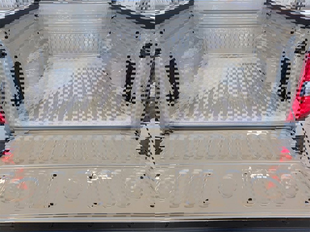 New 2025 Ford Maverick XL w/ Equipment Group 101A image 7