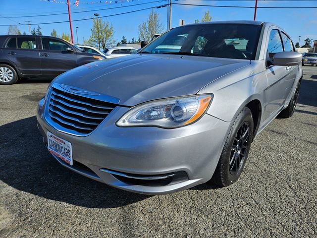 Used 2014 Chrysler 200 LX image 7