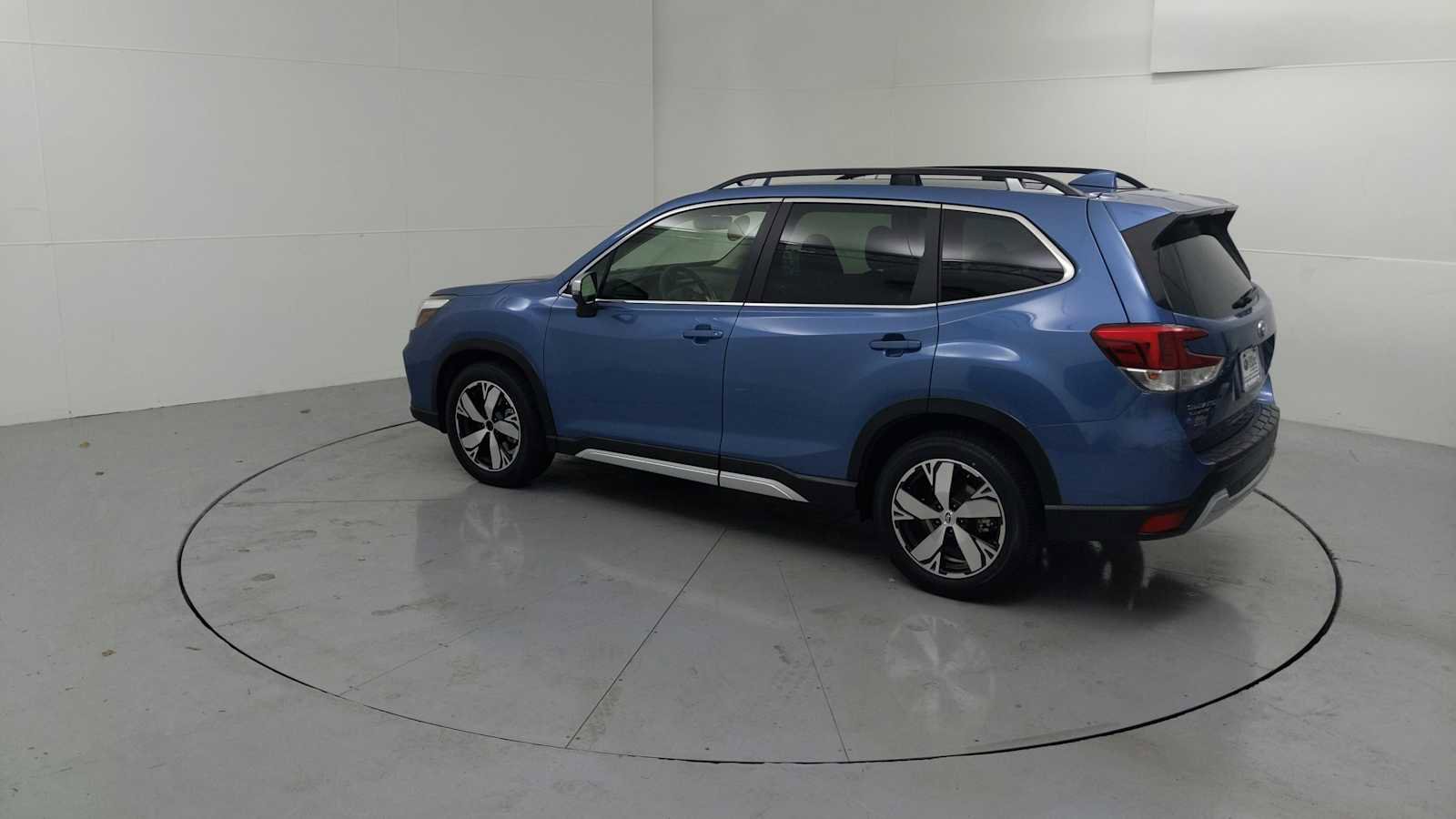Used 2020 Subaru Forester Touring w/ Popular Package #2 AWD/4WD image 7