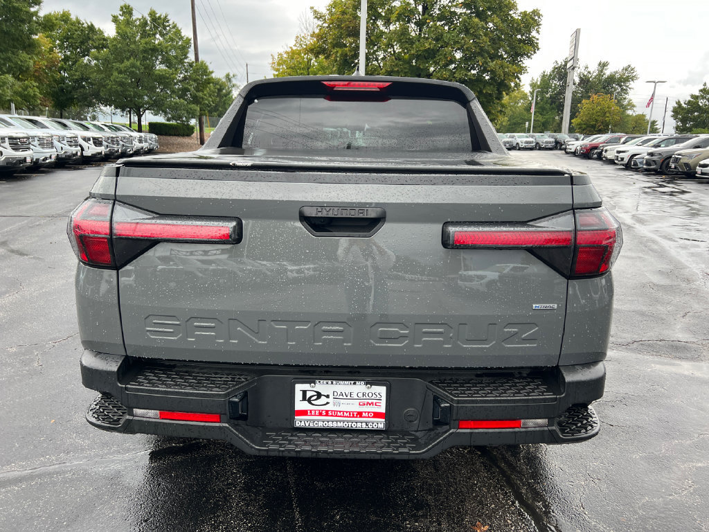 Used 2023 Hyundai Santa Cruz SEL w/ Cargo Package AWD/4WD image 8