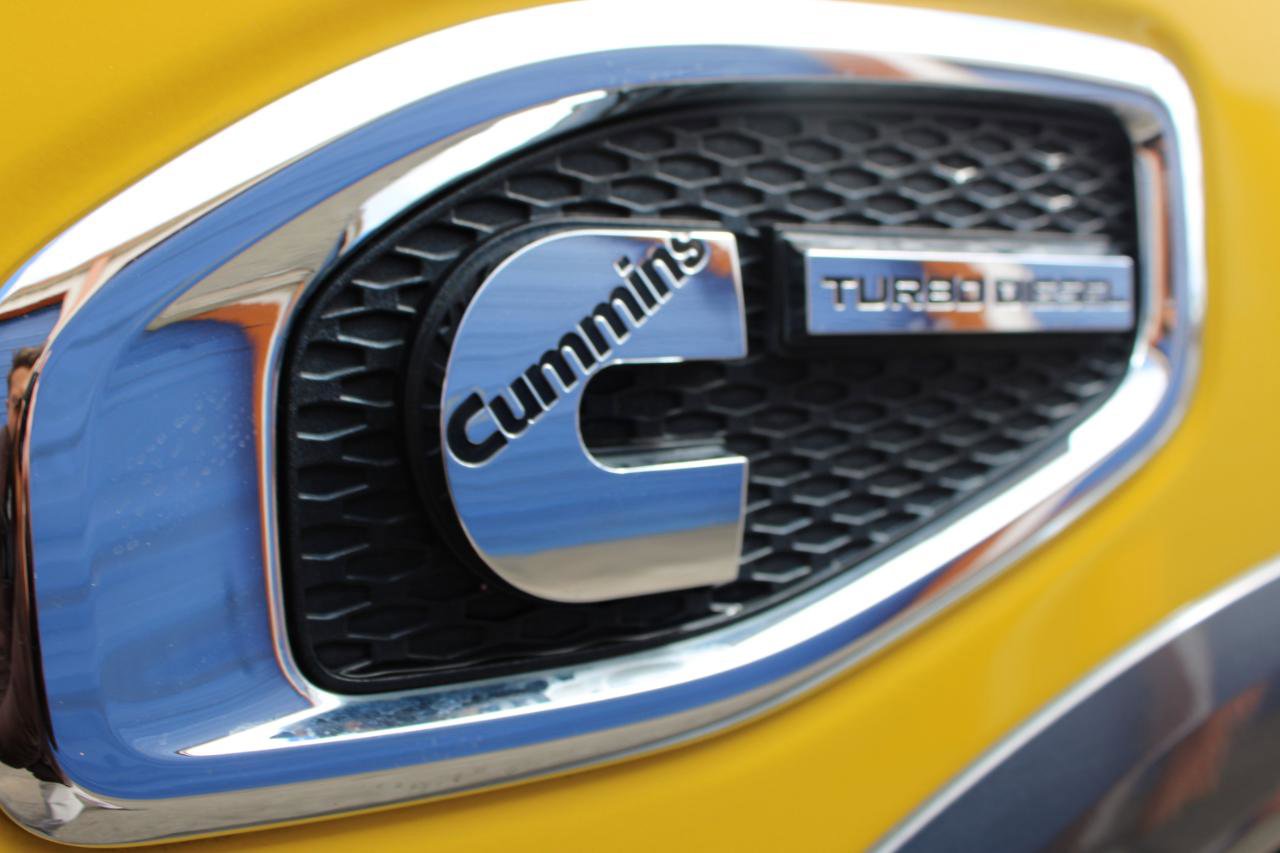 Used 2017 Nissan Titan PRO-4X w/ Pro-4x Convenience Package image 8