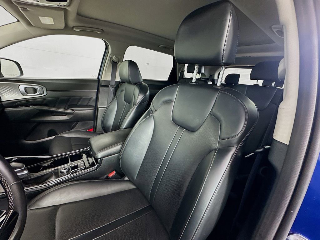 Used 2021 Kia Sorento SX image 21