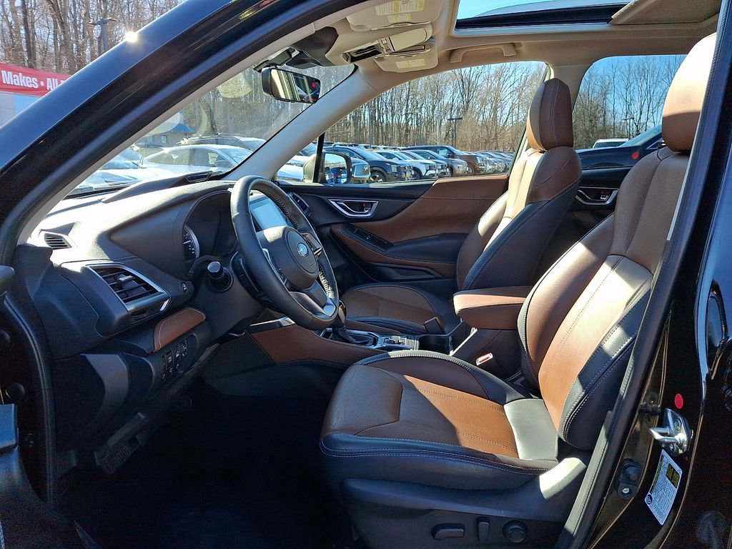 Used 2022 Subaru Forester Touring image 14