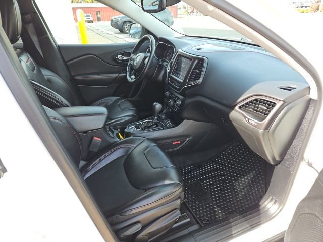 Used 2021 Jeep Cherokee Trailhawk w/ Comfort/Convenience Group image 27