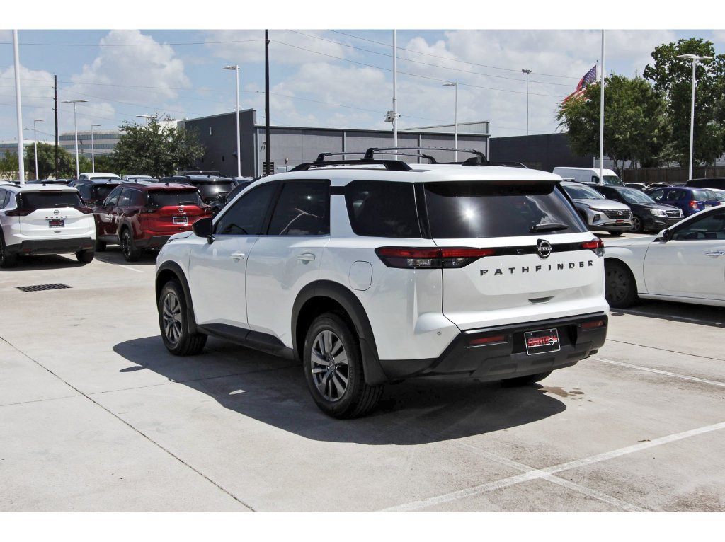 New 2026 Nissan Pathfinder SV FWD image 3