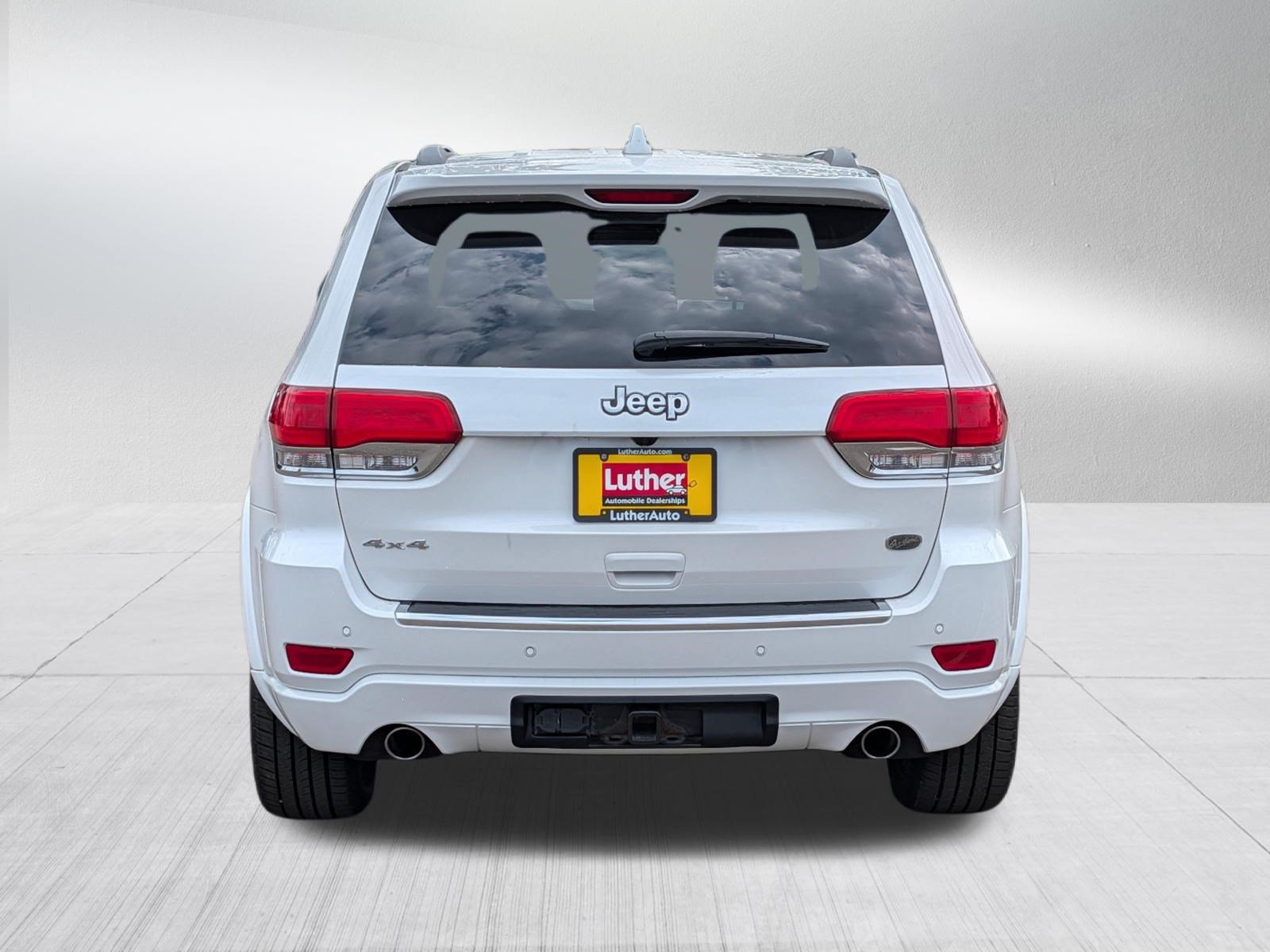 Used 2019 Jeep Grand Cherokee Overland AWD/4WD image 6