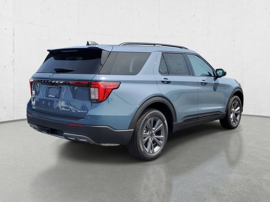 New 2026 Ford Explorer Active AWD/4WD image 7