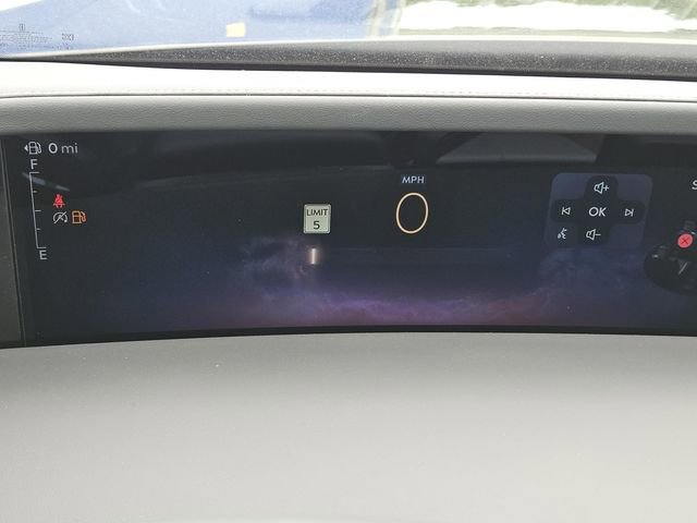 New 2026 Lincoln Nautilus Premier AWD/4WD image 18