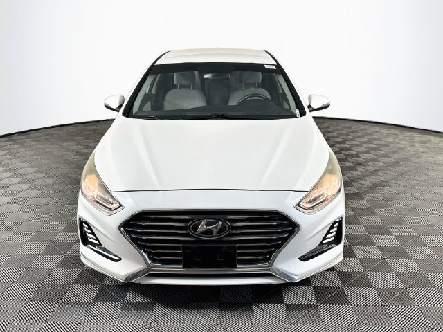 Used 2018 Hyundai Sonata SEL w/ Cargo Package FWD image 2