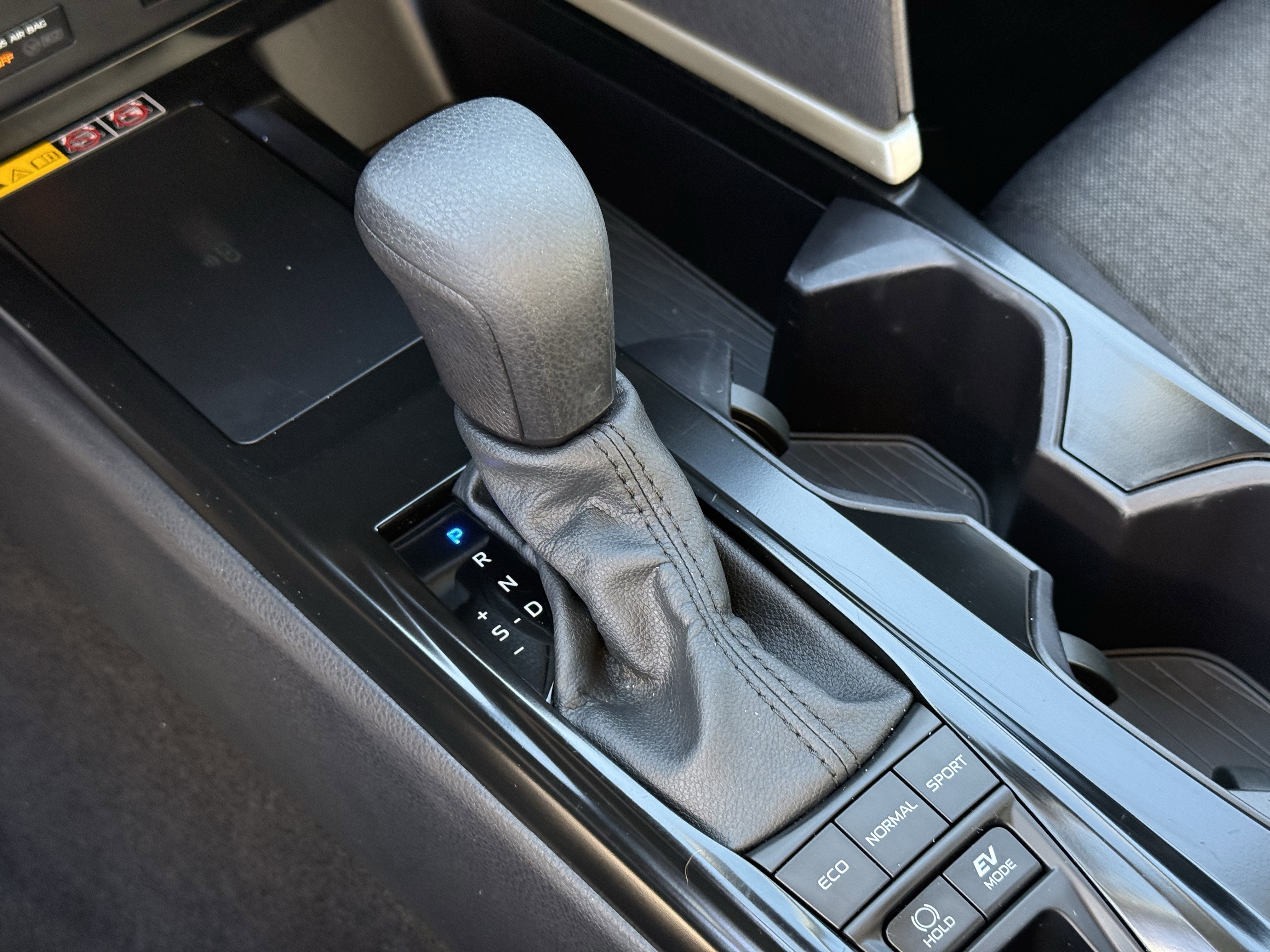 Used 2025 Toyota Camry LE image 23