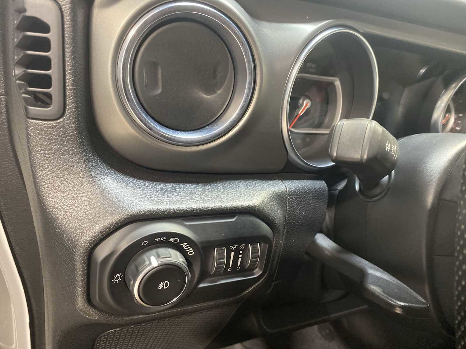 Used 2021 Jeep Wrangler Unlimited Rubicon image 24