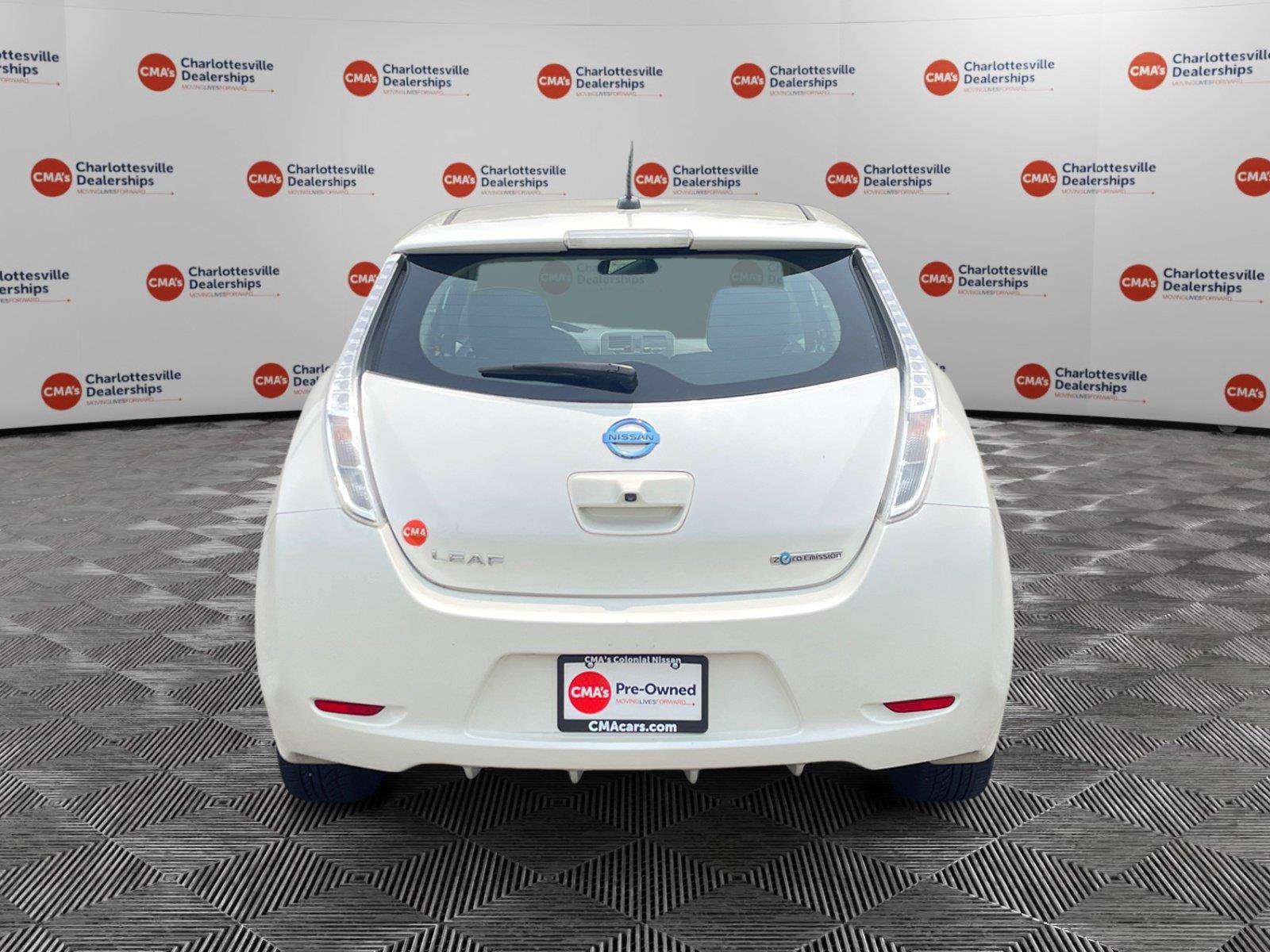 Used 2016 Nissan Leaf S w/ Charger Package FWD image 4