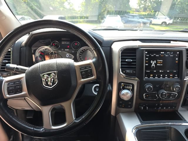 Used 2019 RAM 1500 Laramie w/ Convenience Group AWD/4WD image 14